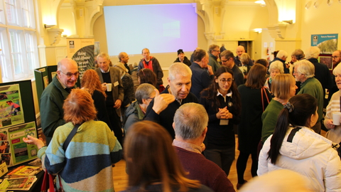 AGM 10